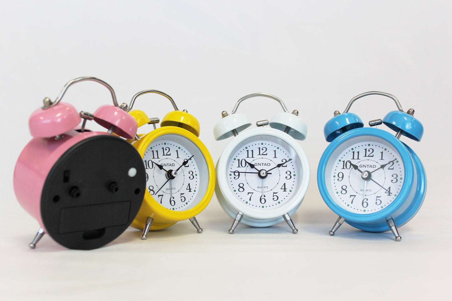 Twin Bell Alarm Clock Vintage Retro Loud Clocks Battery Bedside Desk Analogue