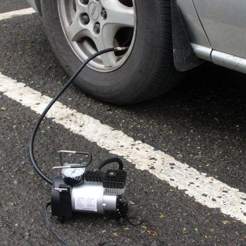 Car Air Compressor 12V Tyre Inflator Volt Pump 4WD 4x4 Pressure Gauge Deflator
